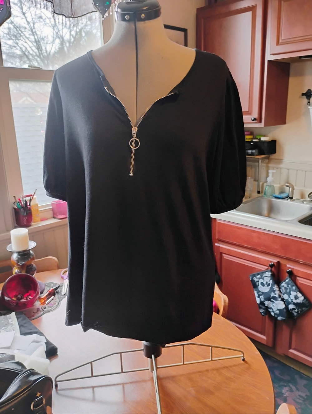 Black Women's Zip-Front Short Sleeve Top